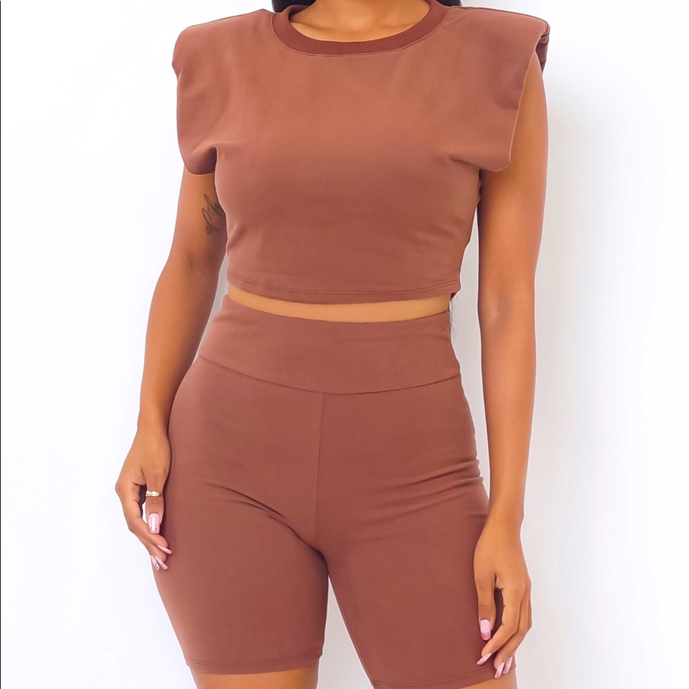 “Jet Lag” 2-Piece Short Set